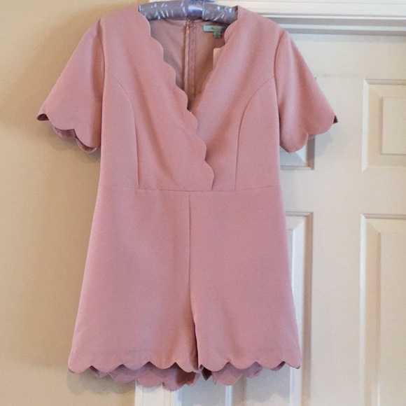 She and Sky Pants - Scalloped romper